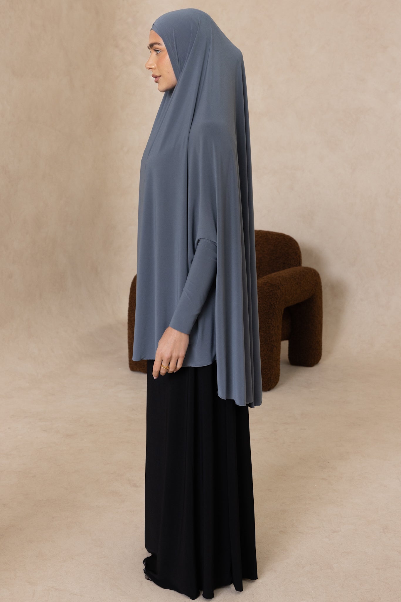 Standard Length Sleeved Jelbab (Graphite)