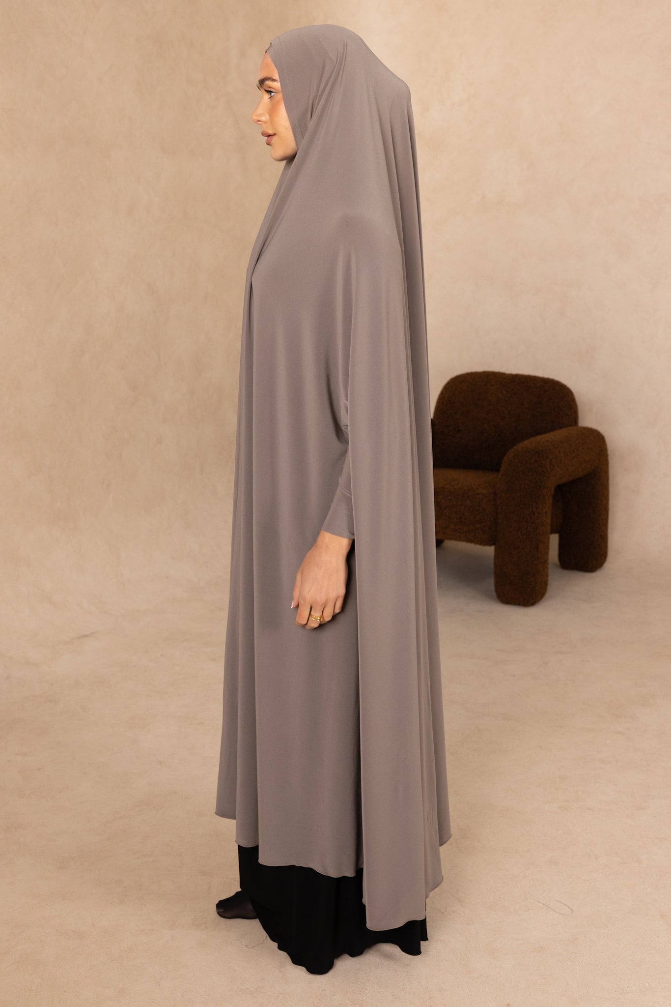Long Length Sleeved Jelbab (Stone)