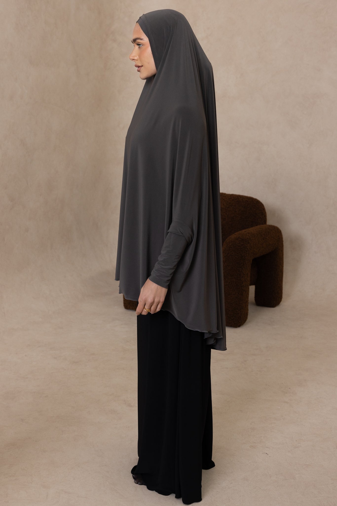 Standard Length Sleeved Jelbab (Ash)